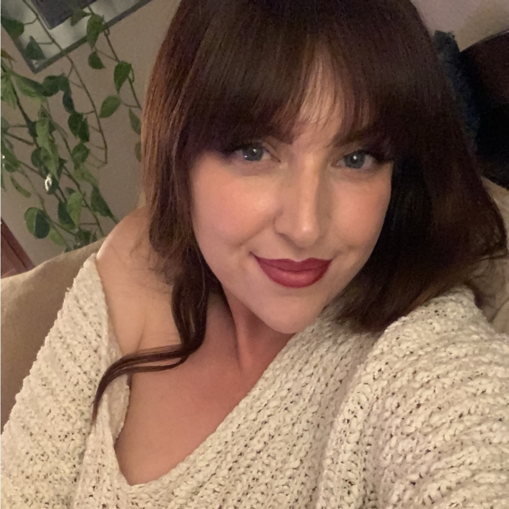 Meet your Posher, Megan